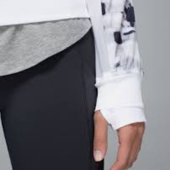 SOLD! Not Available  | Lululemon Noir Jacket II Ghost Weave Size 6~ NEW - Picture 4 of 8